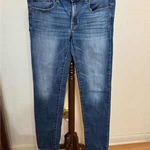 Ladies AMERICAN EAGLE Dark Blue Skinny Jeans